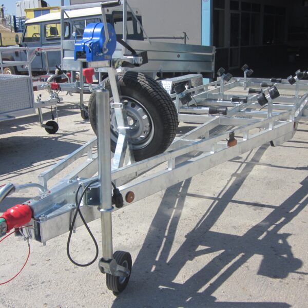 P MADRDI CARLOS ESTEBANEZ 002